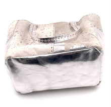 Load image into Gallery viewer, Lizzie Tote Cowhide Hairon Leather