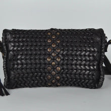 Load image into Gallery viewer, Vero Clutch