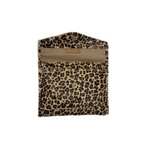 Load image into Gallery viewer, Diana Clutch Printed Hairon Leather