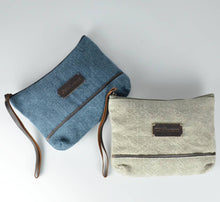 Load image into Gallery viewer, Capri Jute Wristlet Pouch