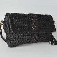 Load image into Gallery viewer, Vero Clutch