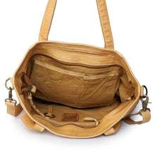 Load image into Gallery viewer, Amore Tote