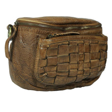 Load image into Gallery viewer, Pia Crossbody Bag
